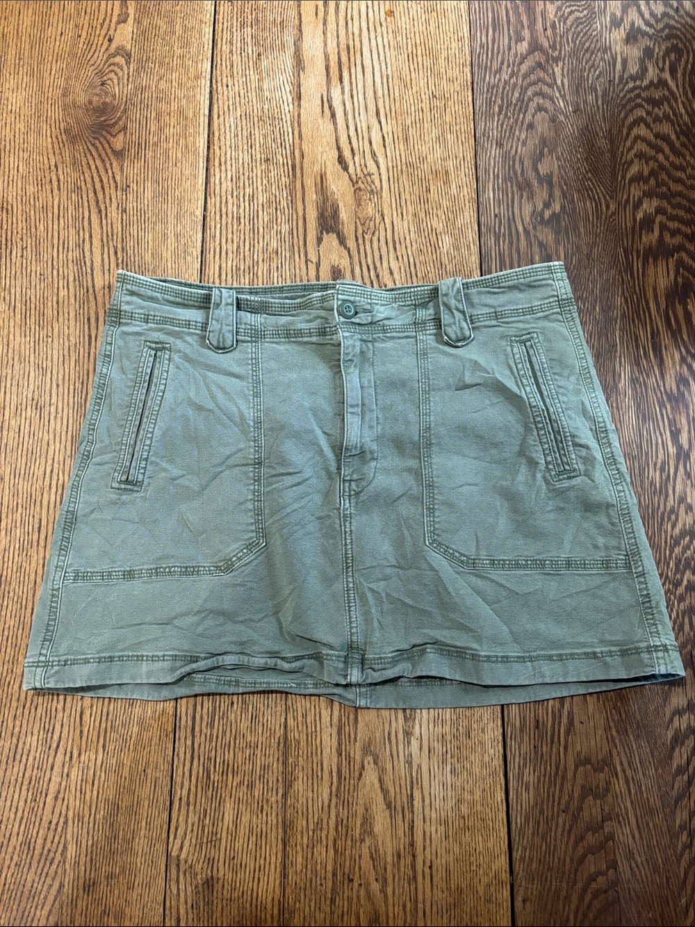 American Eagle High Rise Mini Skirt